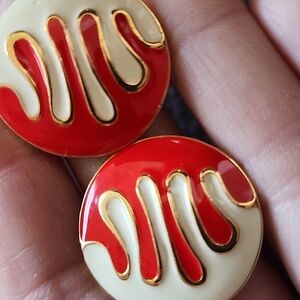 VTG Red and Cream Clip Earrings